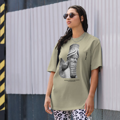 Women's Oversized T-shirt: Assyrian King Sargon II